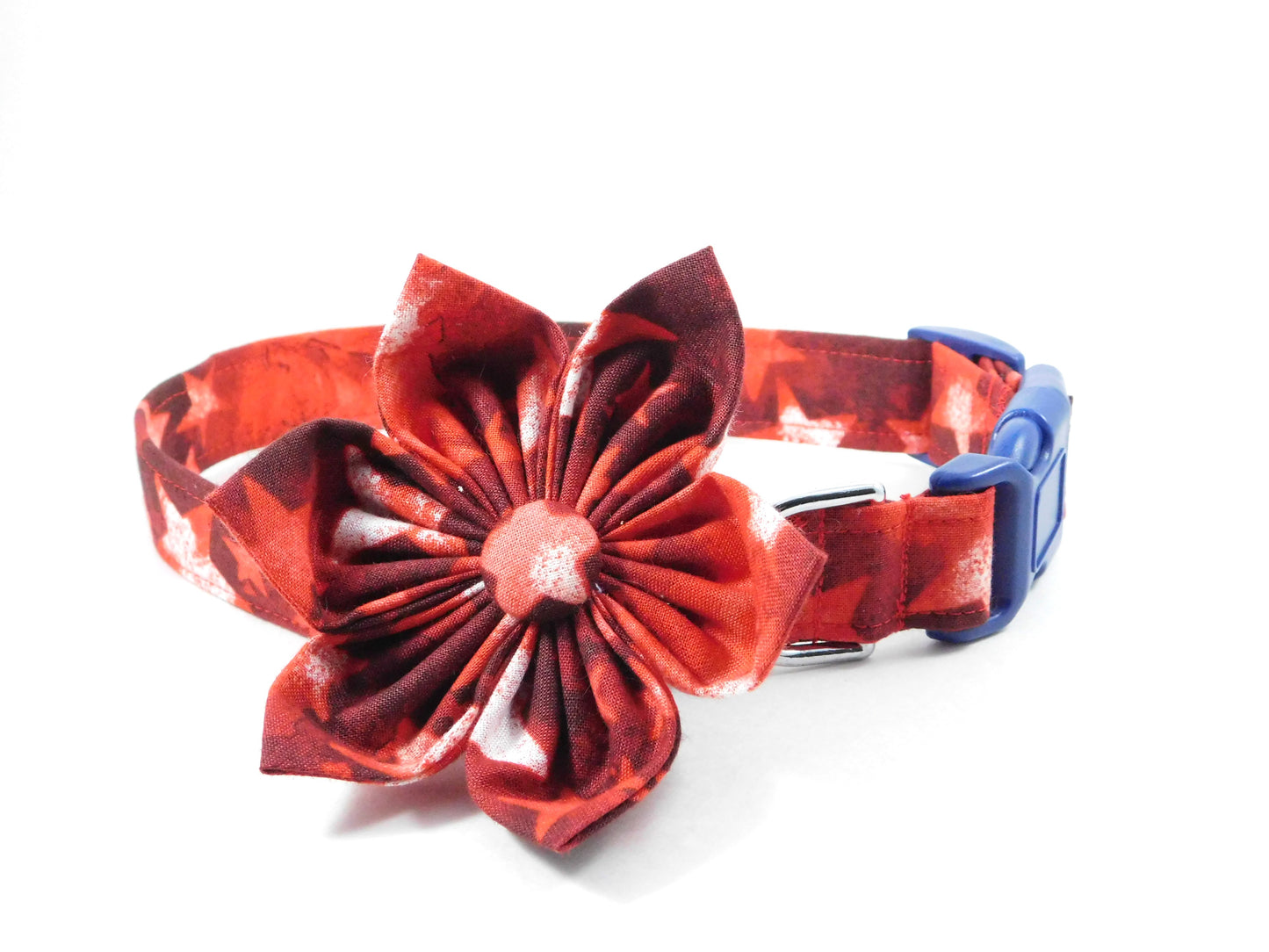 Scattered Red Stars Dog Collar/ Cat Collar - Charlotte's Pet