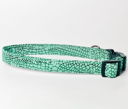 Green Crackle Dog Collar/ Cat Collar