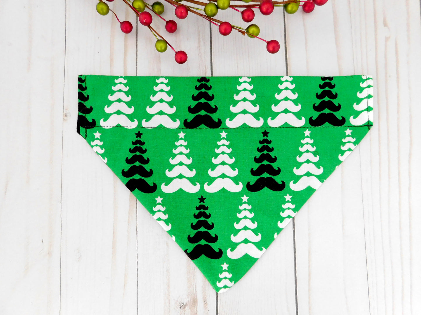 Mustache Tree Dog Bandana - Charlotte's Pet