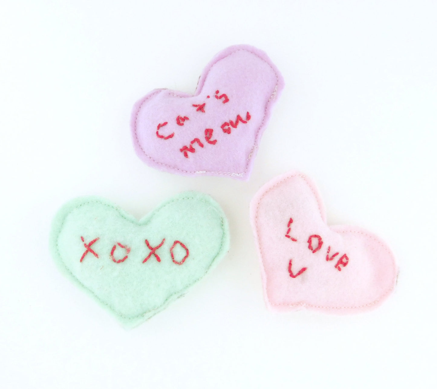 Conversation Hearts Catnip Set - Charlotte's Pet