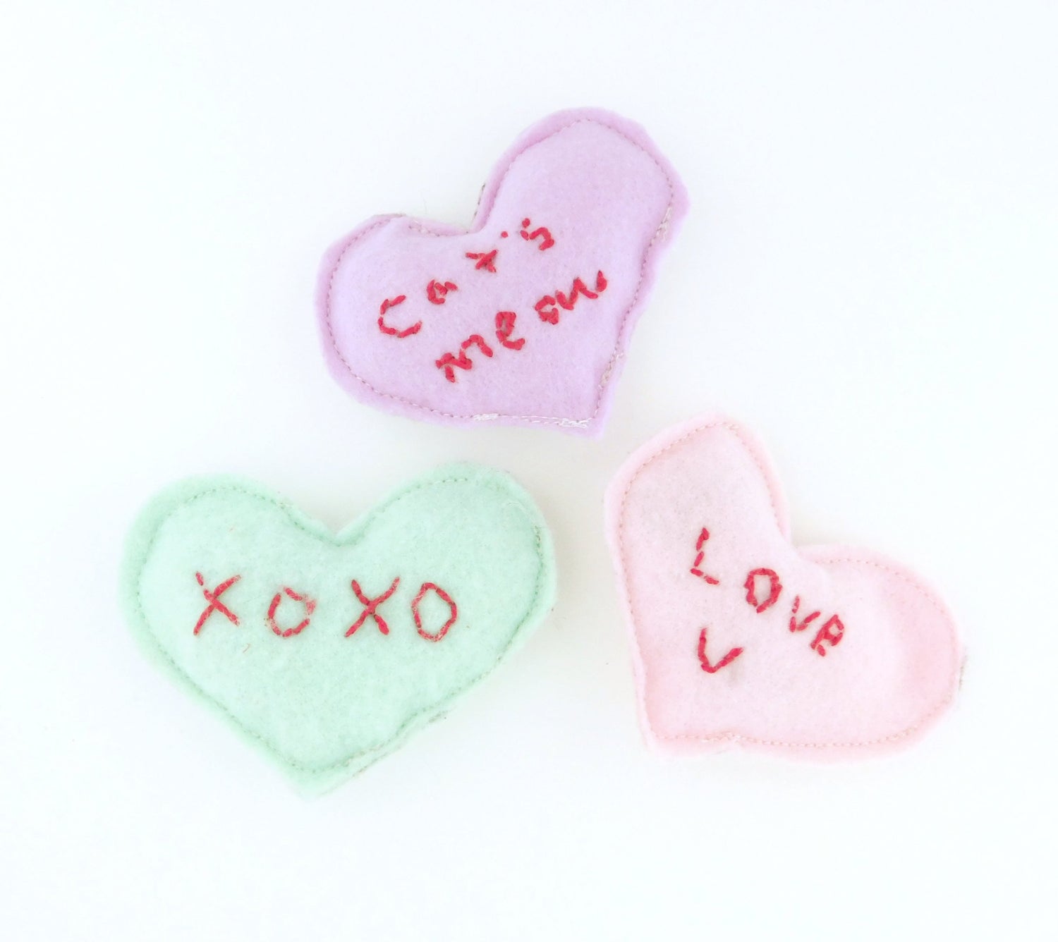 Conversation Hearts Catnip Set - Charlotte's Pet