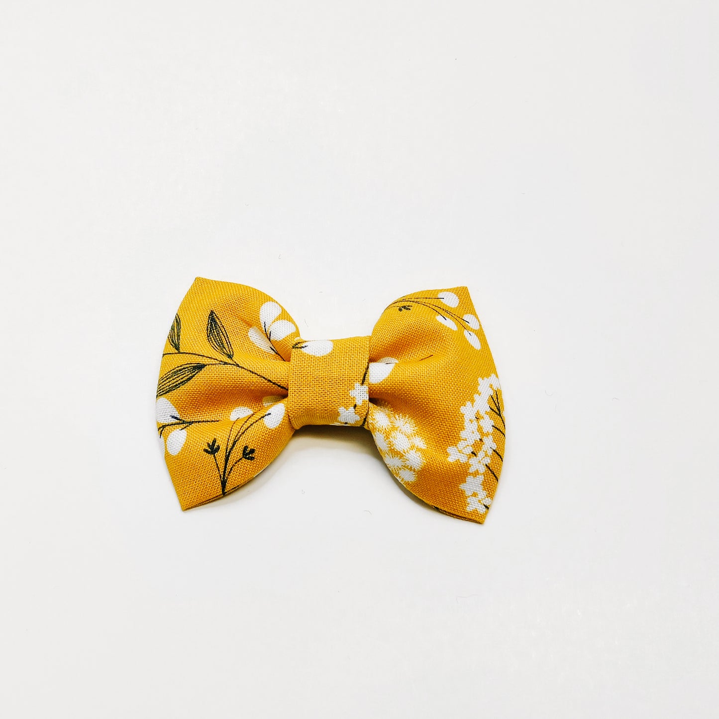 Golden Stems Dog & Cat Bow Tie/ Collar Flower