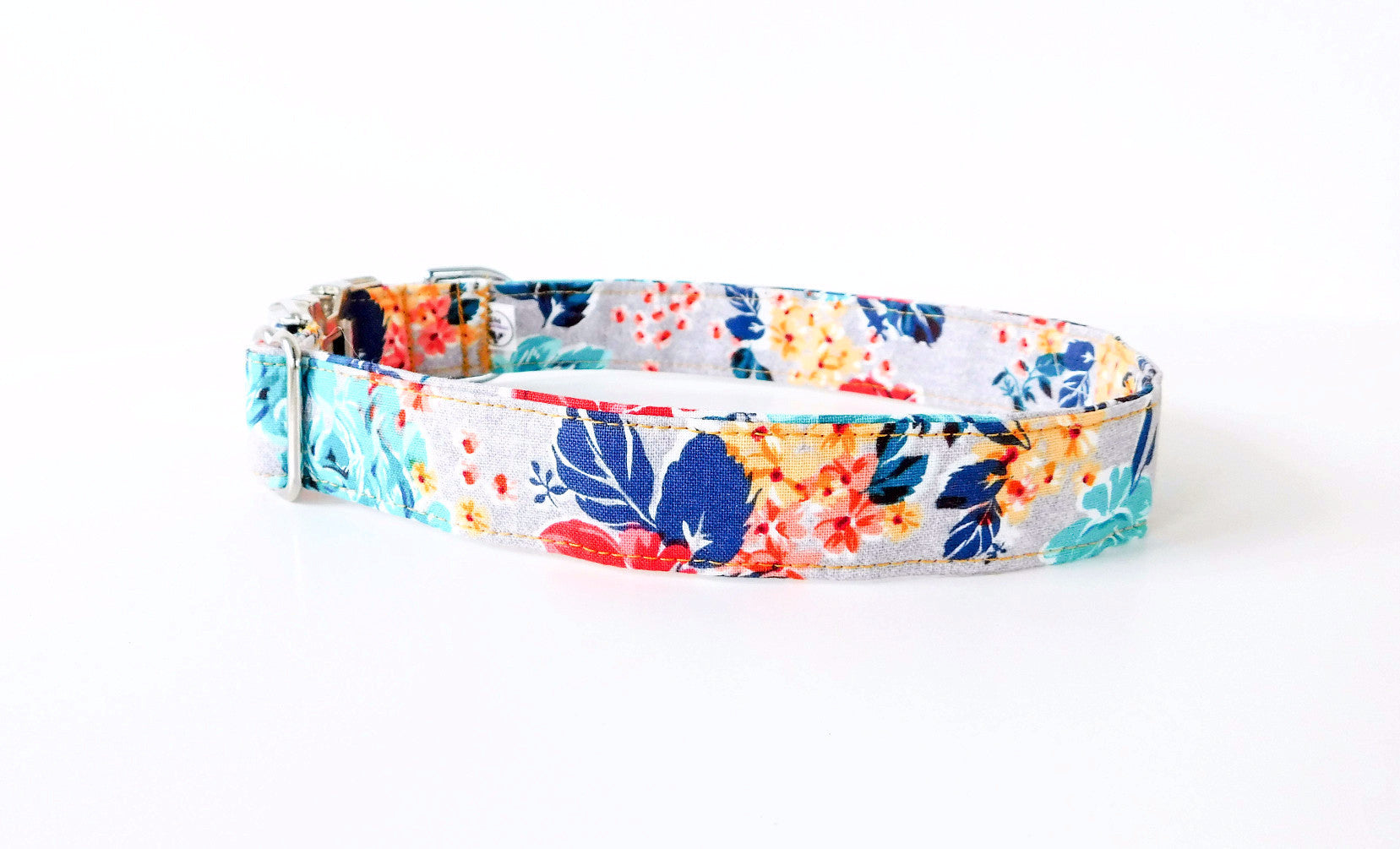 Multicolor Rose Collar - Charlotte's Pet