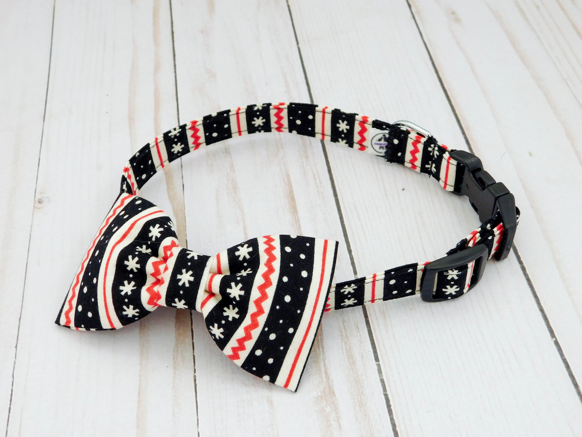 Ugly Christmas Sweater Dog Collar/ Cat Collar - Charlotte's Pet