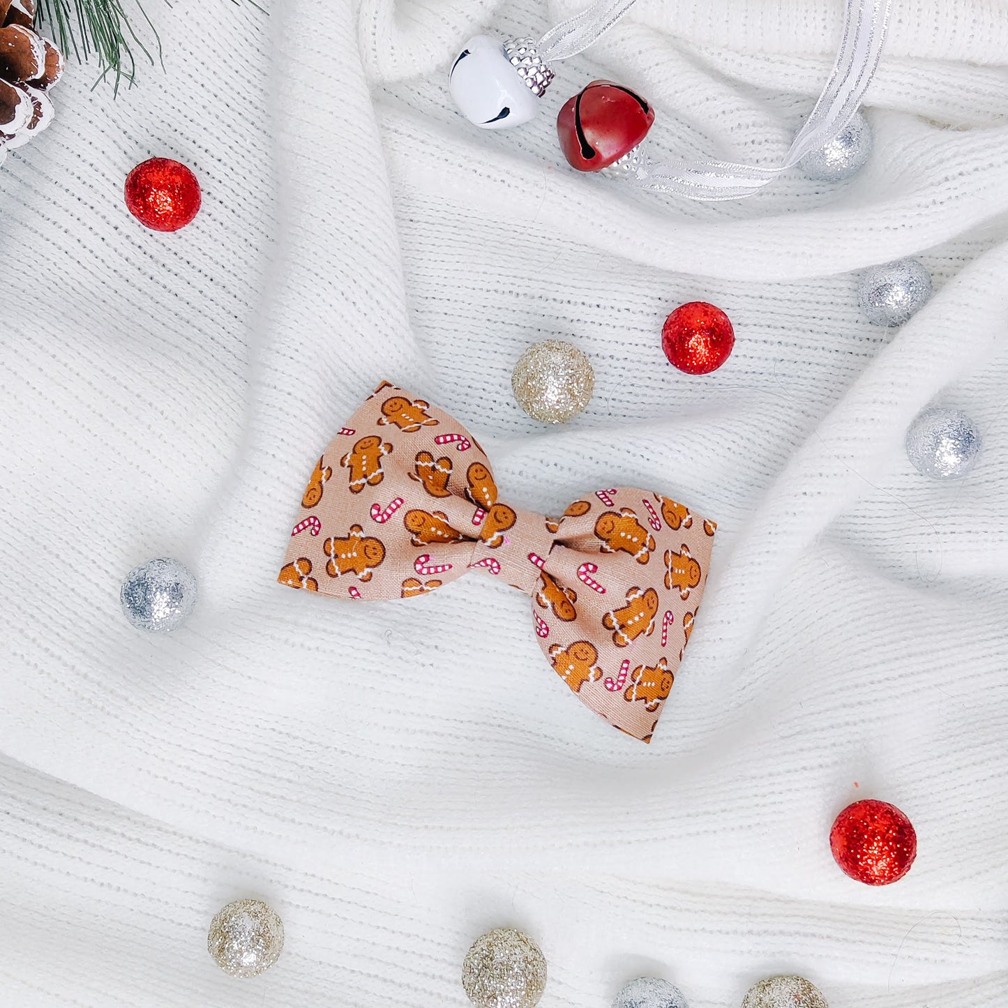 Gingerbread Men on Tan Dog & Cat Bow Tie/Collar Flower