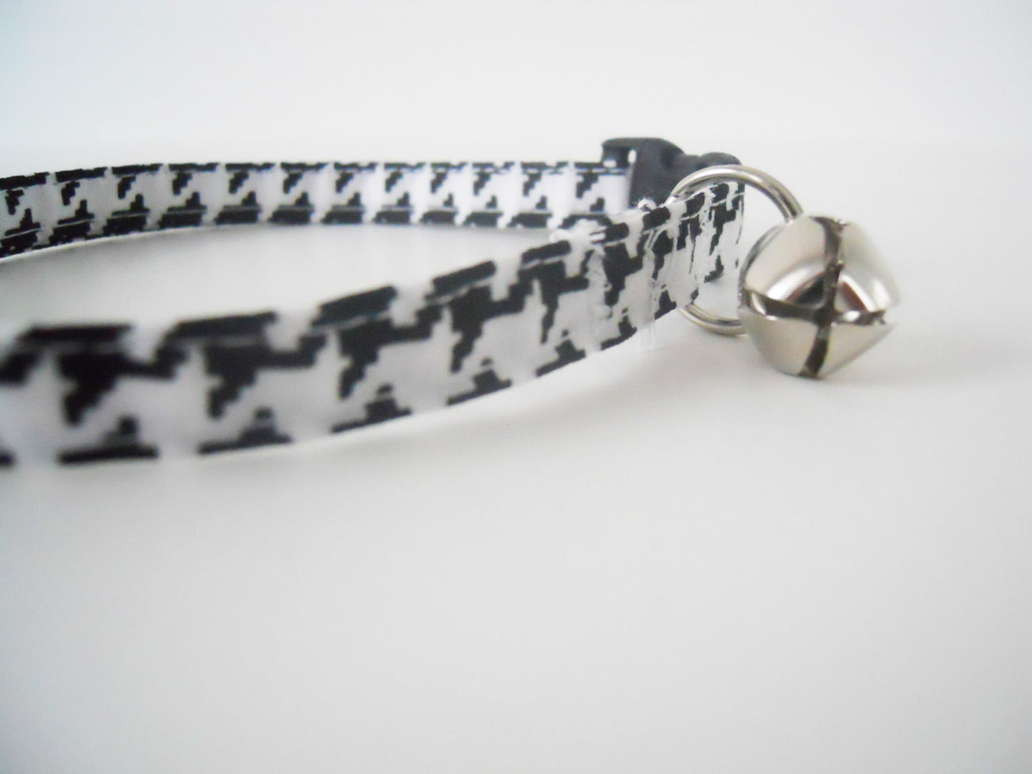 Black and White Houndstooth Collar - Charlotte's Pet