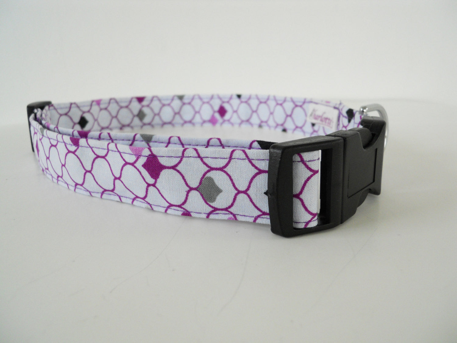White and Purple Collar - Charlotte's Pet