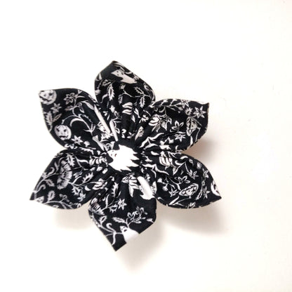 Pretty Spooky Collar Flower/Bow Tie